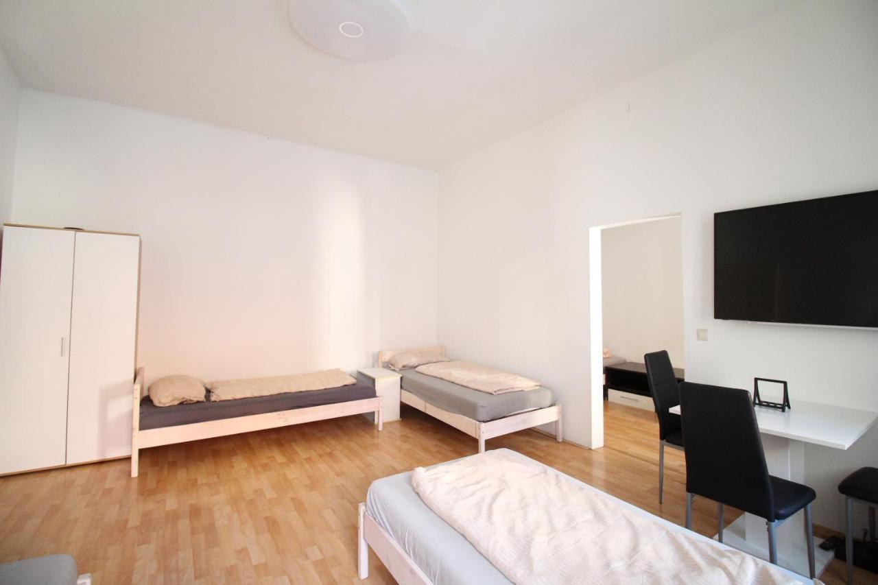 Family Apartment 5P Kl A Βιέννη Εξωτερικό φωτογραφία