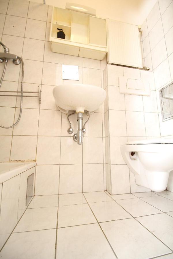 Family Apartment 5P Kl A Βιέννη Εξωτερικό φωτογραφία